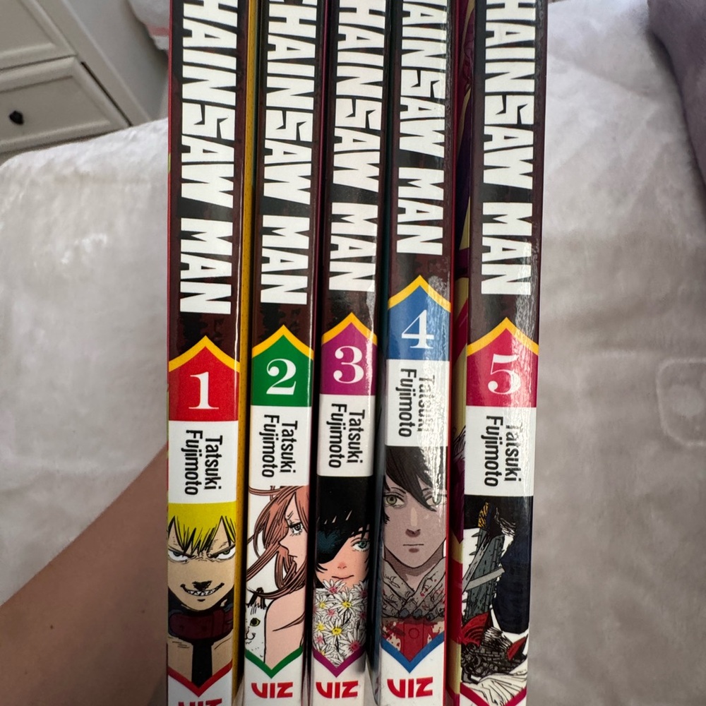 Chainsaw Man Manga Volumes 1-5
